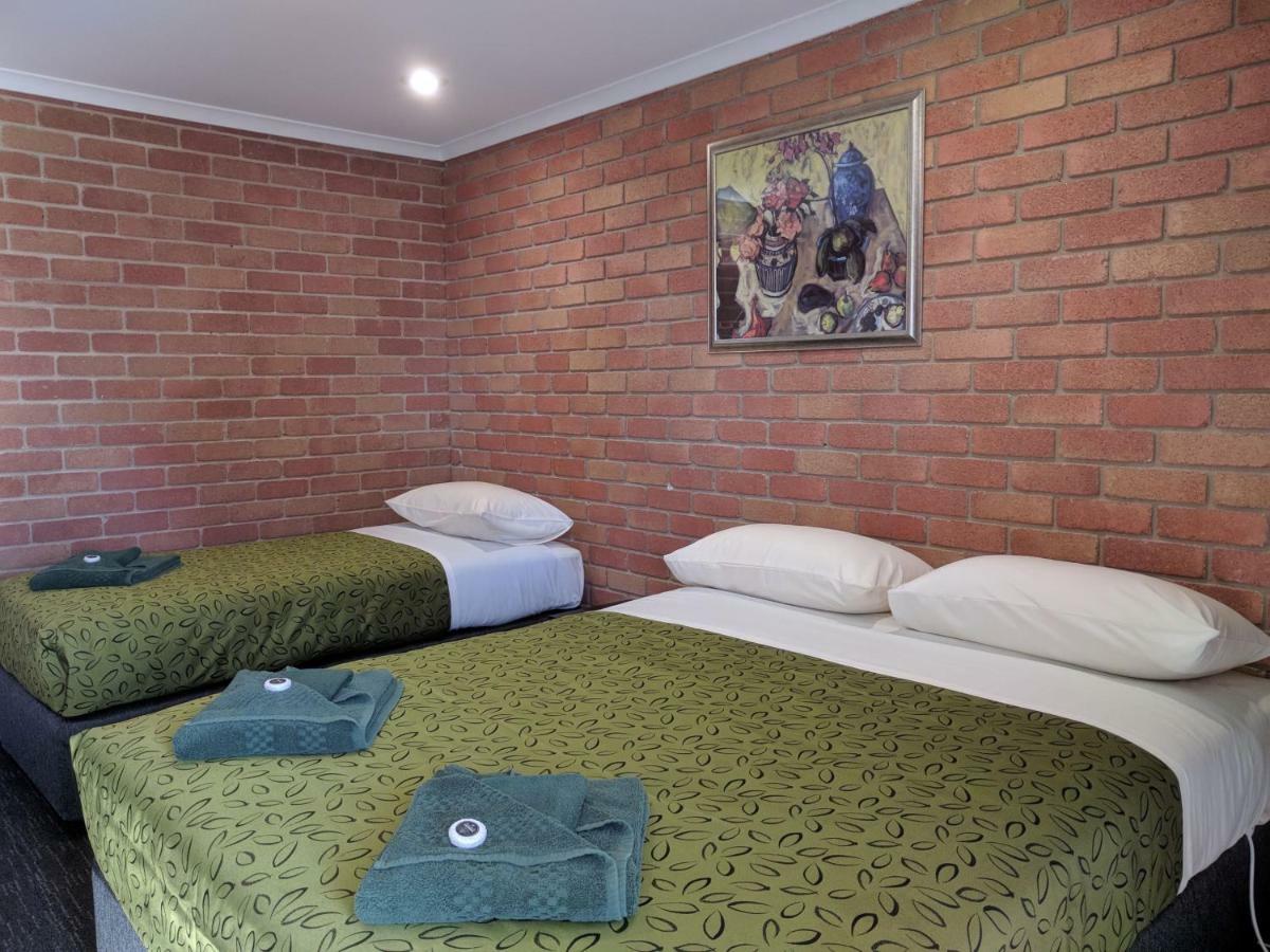 Travellers Inn Kaniva Экстерьер фото